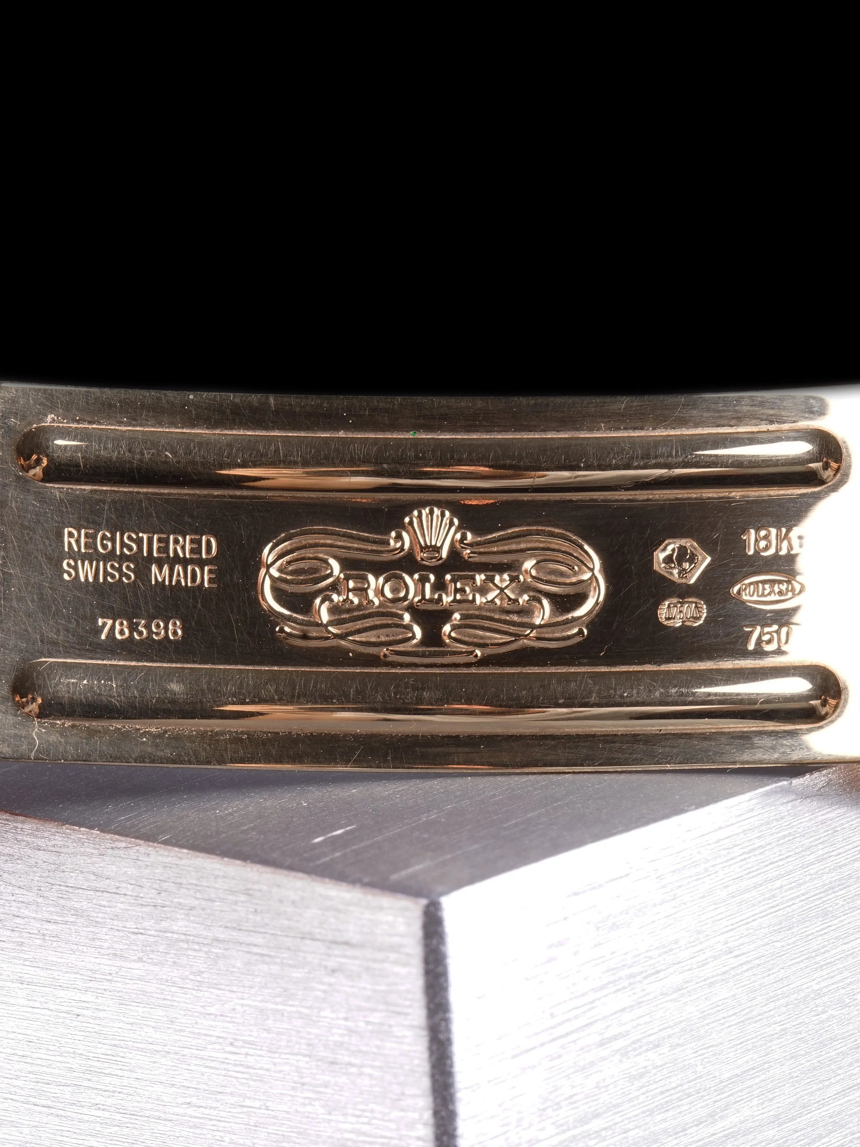 1997 Rolex Zenith Daytona (Ref. 16528) 18k YG Unpolished Box and Papers