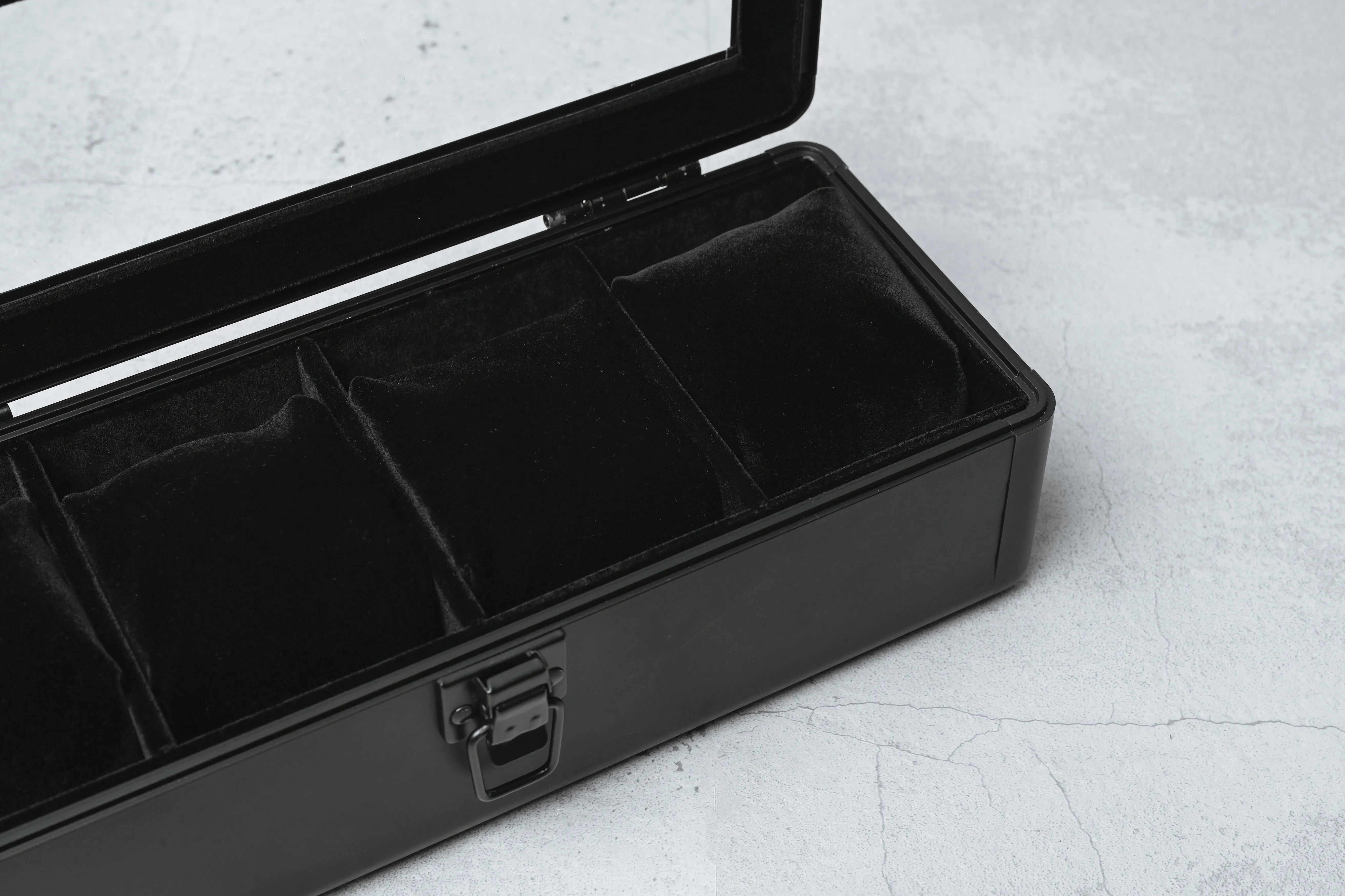 Aluminum watch case for 4 watches, 4 watch collection cases, aluminum, 1 piece ES-SE54025AL