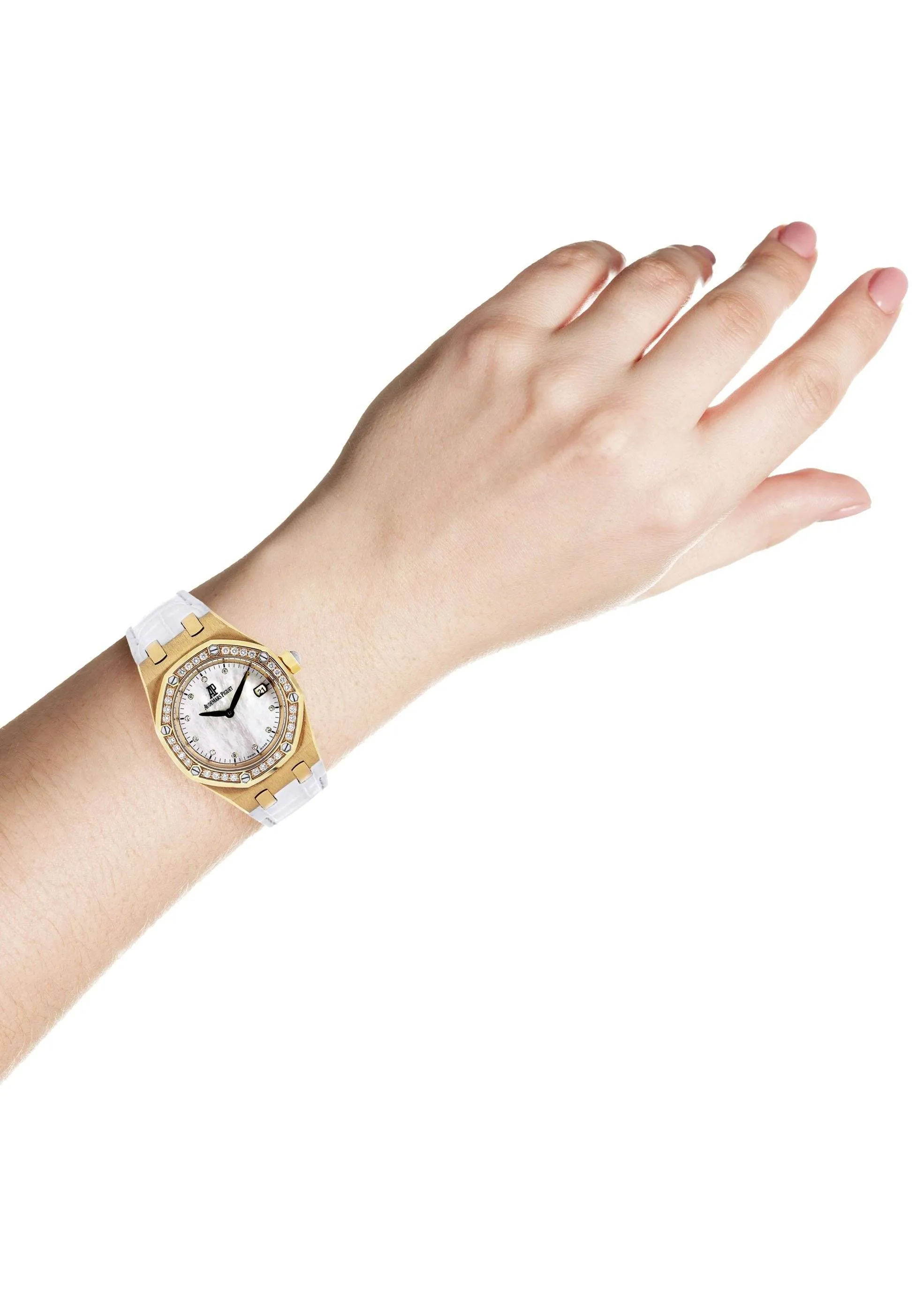 Audemars Piguet Royal Oak Watch For Women | 18K Yellow Gold | 33 Mm