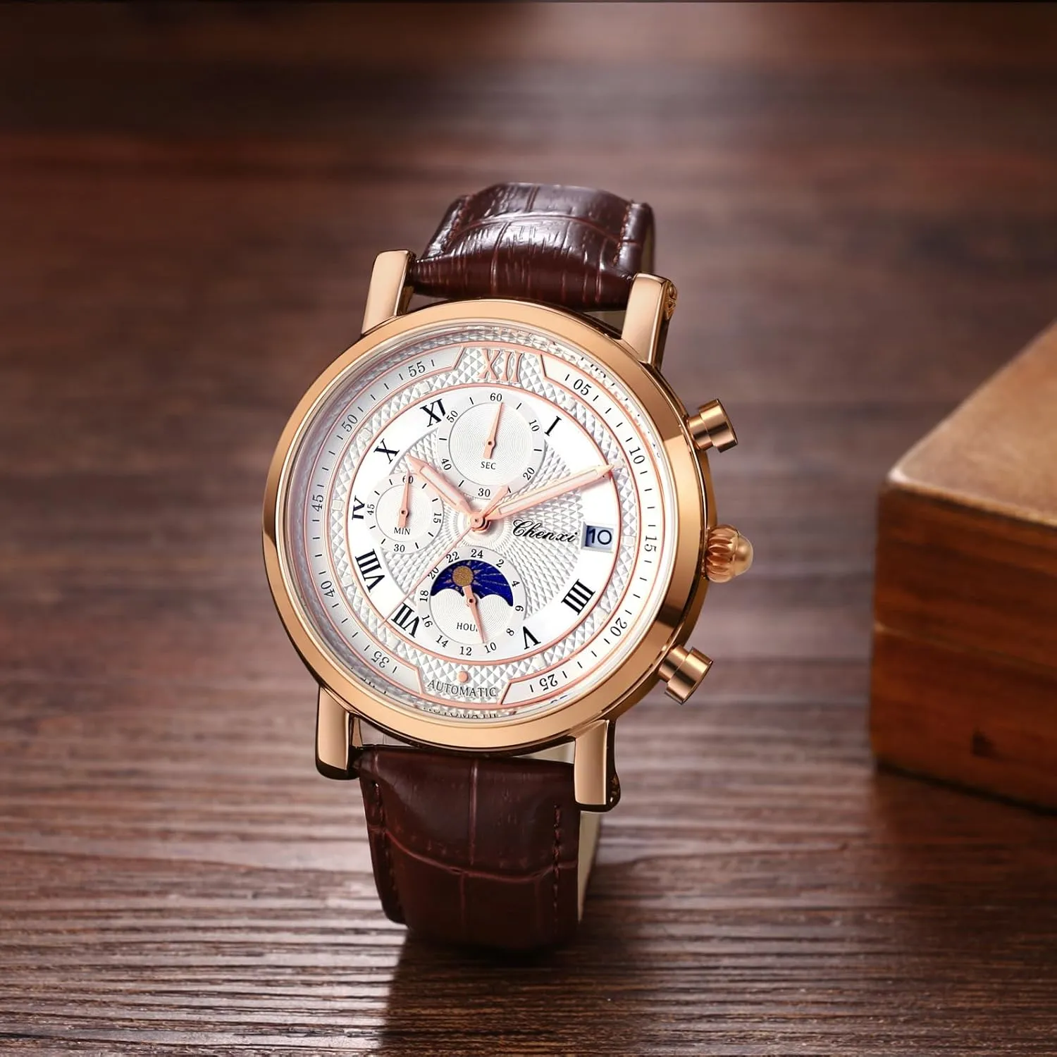 Avaner Men's Leather Strap Watches: Analog Quartz Classic Wrist Watches with Three-Eye Dials and Date