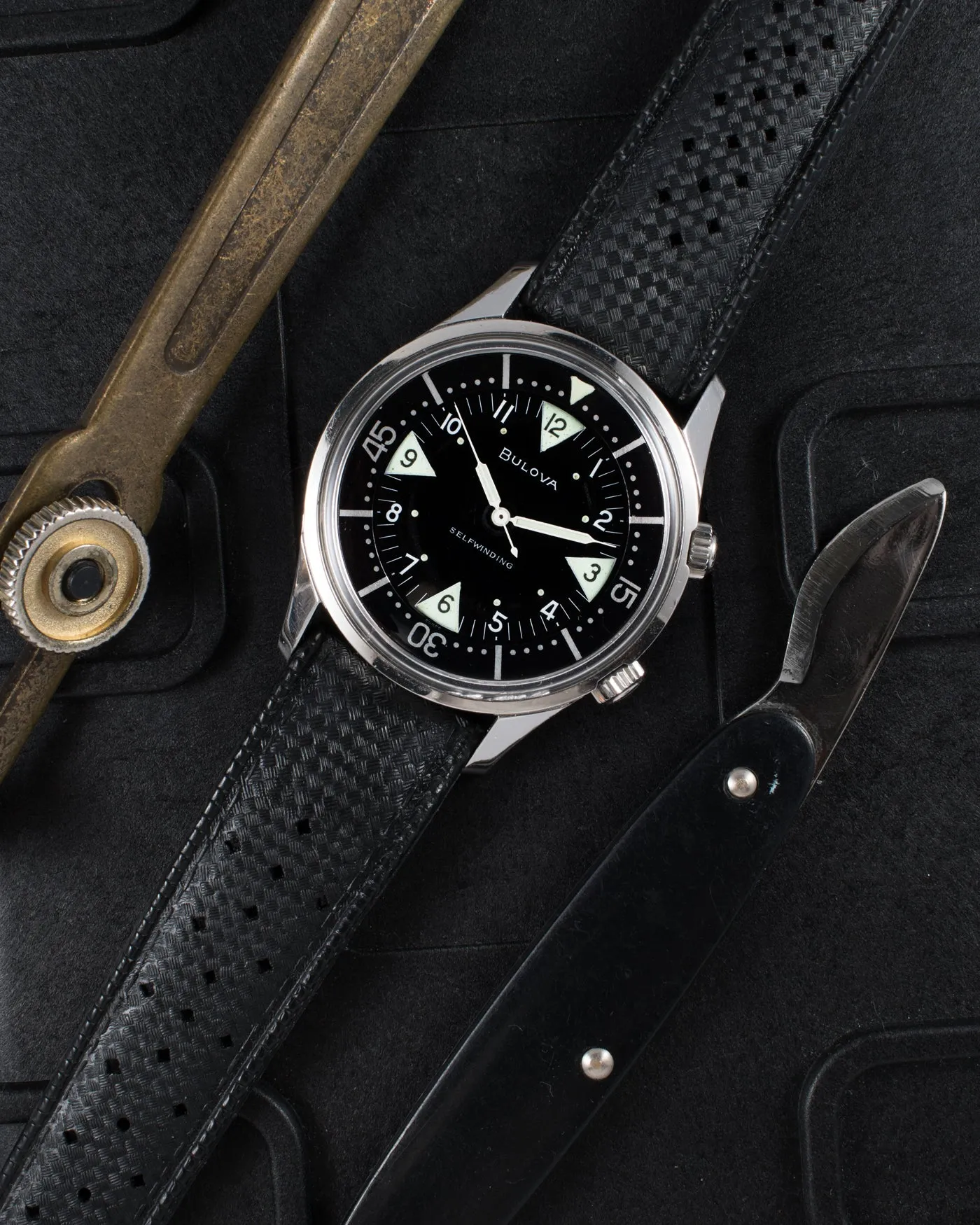 Bulova Oversized Supercompressor