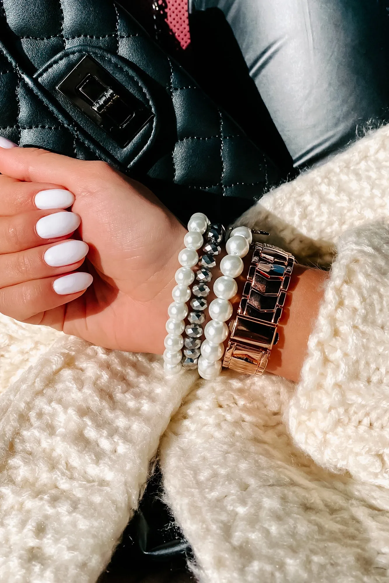 In A Timely Fashion Chevron Metal Apple Watch Band (Rose Gold)