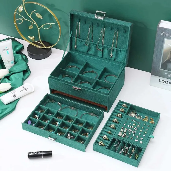 Jewelry box, velvet jewelry box with 2 levels, jewelry box for ladies, jewelry boxes for rings, earrings, necklaces and watches, with lock and key
