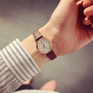 Korean fashion simple retro small round belt Woman watch students watches fresh temperament Woman's WristWatch