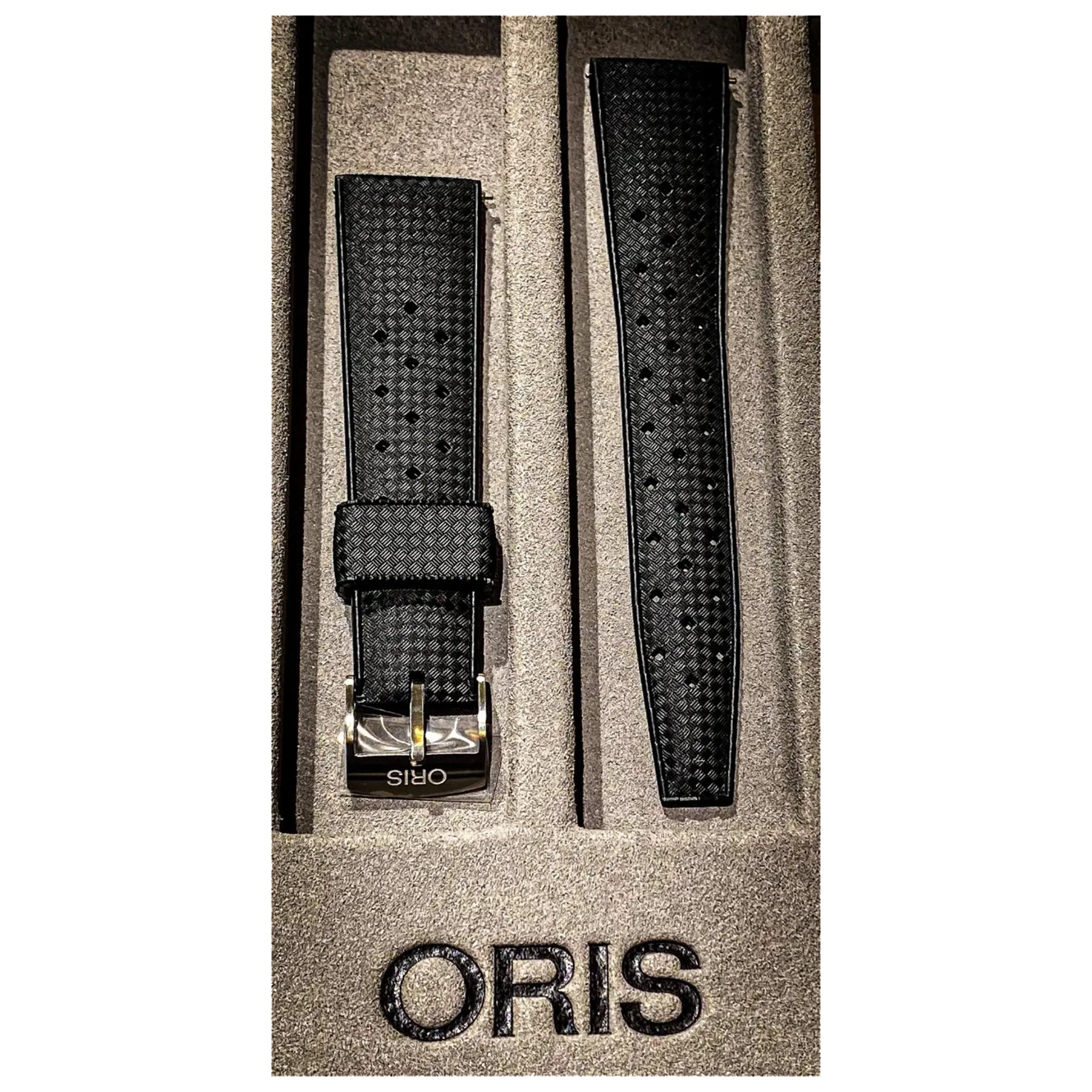 Oris Diver SixtyFive Rubber Strap Quick Strap System