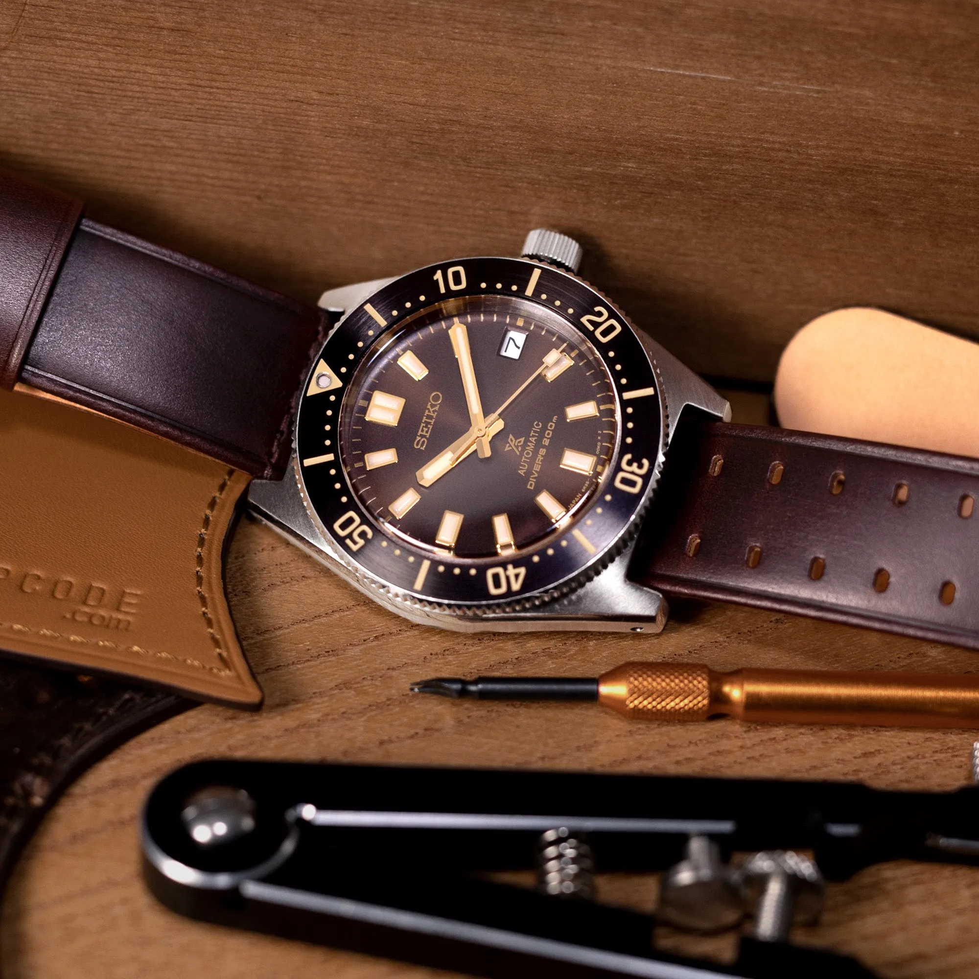 THE M-1907 Seal Brown Leather Watch Band by HAVESTON Straps