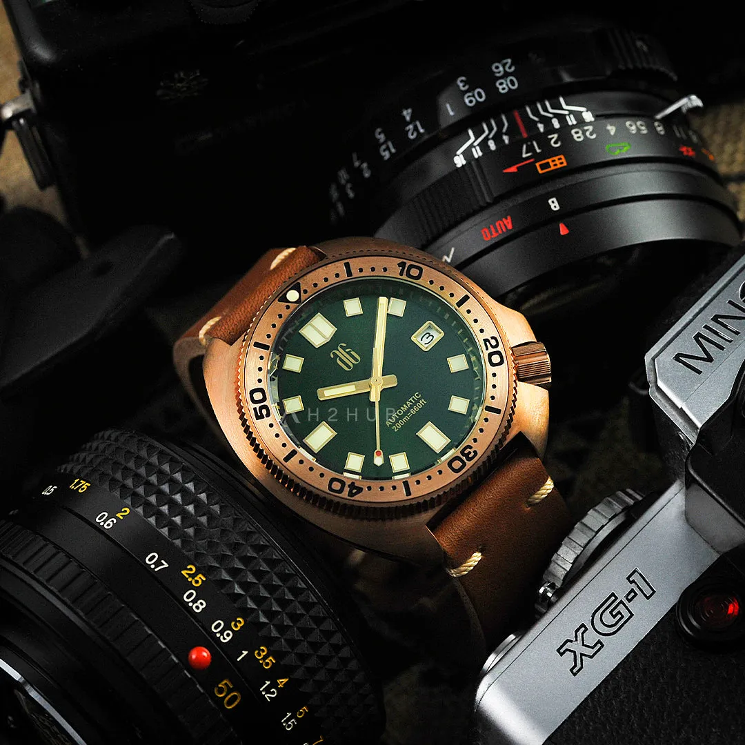 The Sea Titan AG Collective Bronze Series 200m Diver Watch G 8044 G-GN