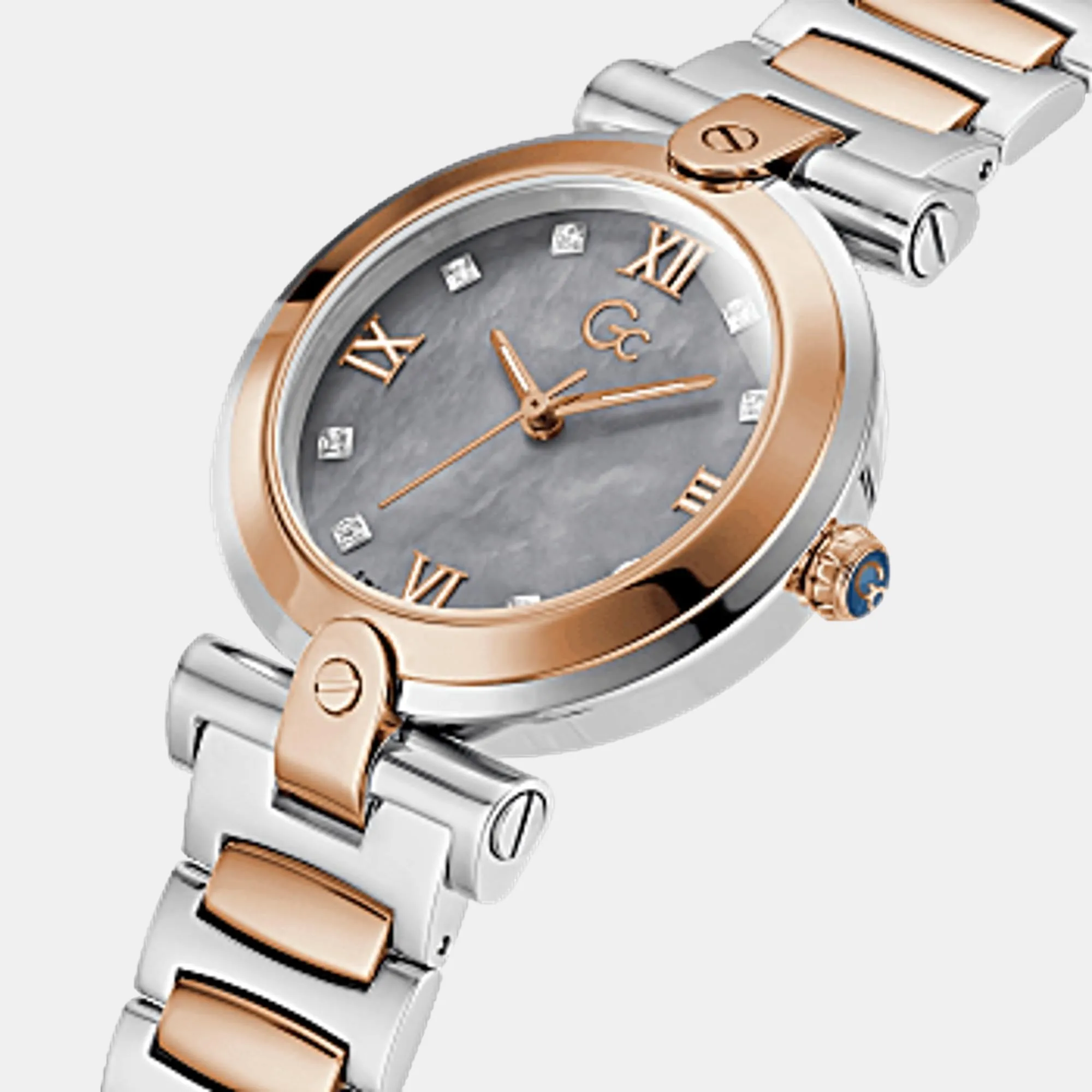 Women Analog Stainless Steel Watch Y96001L5MF